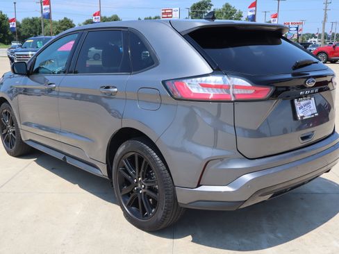Used 2024 Ford Edge ST-Line AWD/4WD image 7
