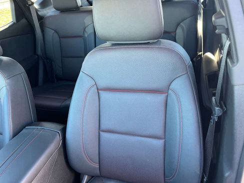 Used 2025 Chevrolet Blazer RS w/ Driver Confidence II Package image 11