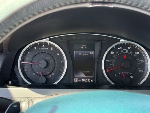 Used 2015 Toyota Camry XSE w/ Moonroof Package FWD image 12