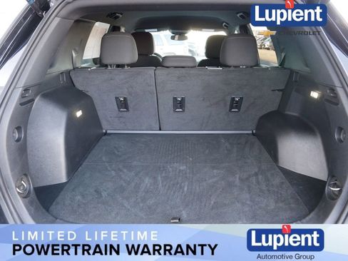 Used 2026 Chevrolet Equinox LT image 7