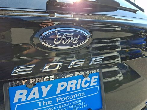 Certified 2022 Ford Edge SEL w/ Convenience Package image 31