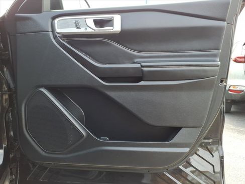 Certified 2020 Ford Explorer ST image 17