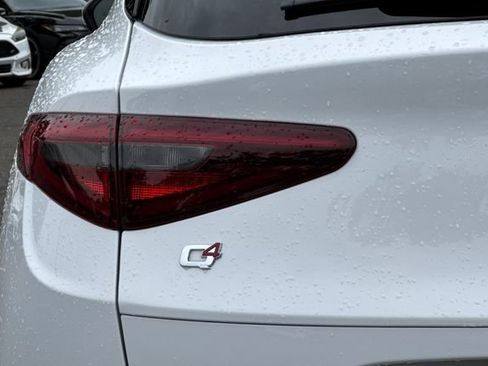 Used 2019 Alfa Romeo Stelvio Ti image 49