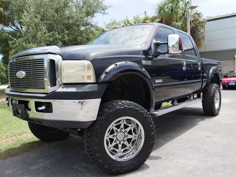 Used 2006 Ford F250 Lariat AWD/4WD image 16