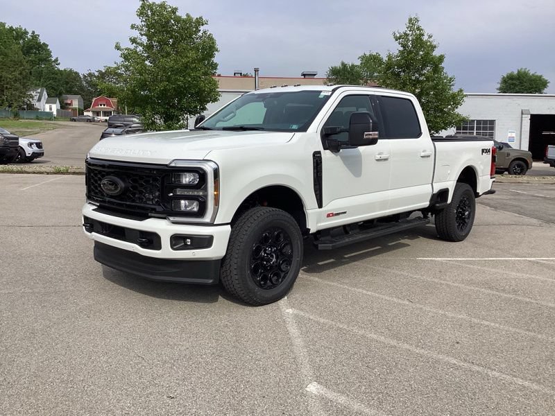 New 2026 Ford F350 Lariat w/ Black Appearance Package AWD/4WD image 3