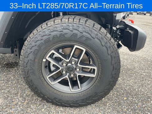 New 2025 Jeep Gladiator Mojave w/ Convenience Group image 23