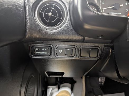 Used 1990 MAZDA MX-5 Miata image 18