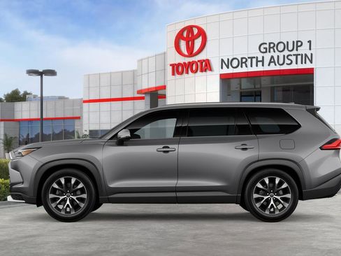 New 2026 Toyota Grand Highlander AWD Hybrid image 4