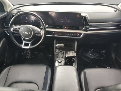 Certified 2023 Kia Sportage EX FWD image 4