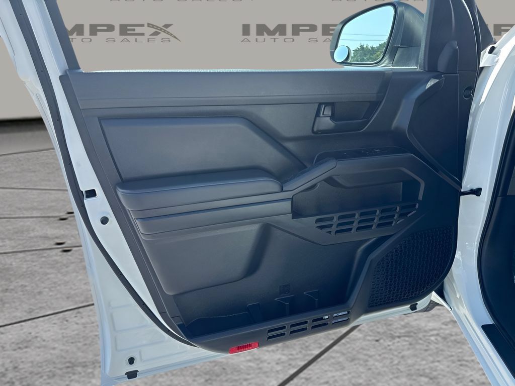 Used 2025 Toyota Tacoma SR RWD image 21