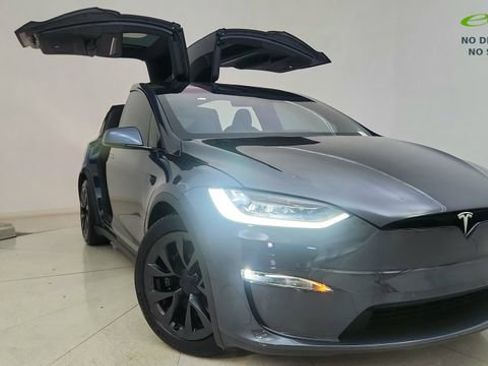 Used 2022 Tesla Model X AWD/4WD image 1