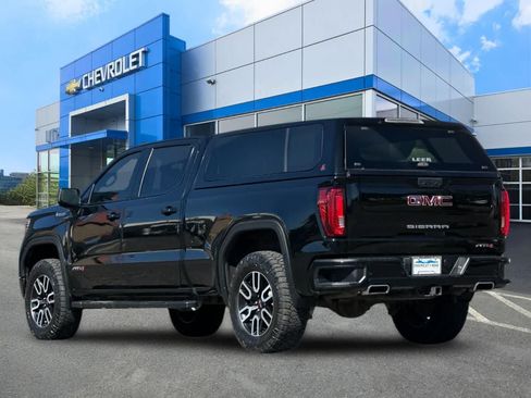 Used 2020 GMC Sierra 1500 AT4 w/ AT4 Premium Package AWD/4WD image 6