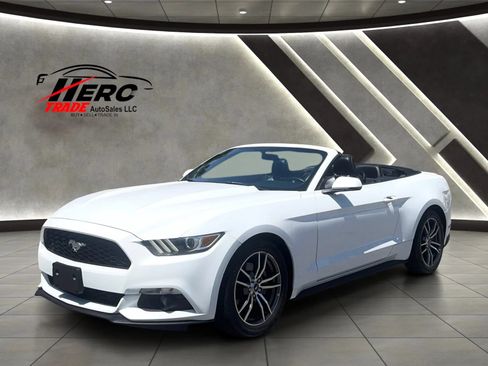 Used 2017 Ford Mustang Premium RWD image 13
