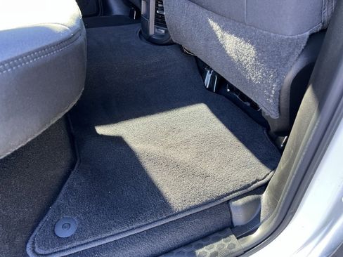 Used 2024 RAM 2500 Big Horn w/ Bed Utility Group image 15