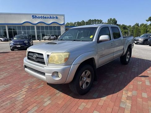 Used 2006 Toyota Tacoma 4x4 Double Cab image 1