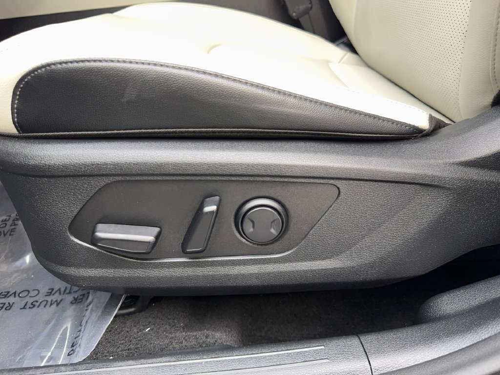Used 2024 Kia Sportage EX FWD image 29