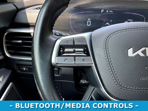 Used 2023 Kia Telluride S FWD image 11