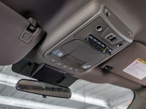 Used 2022 Ford F350 XLT w/ XLT Premium Package image 21