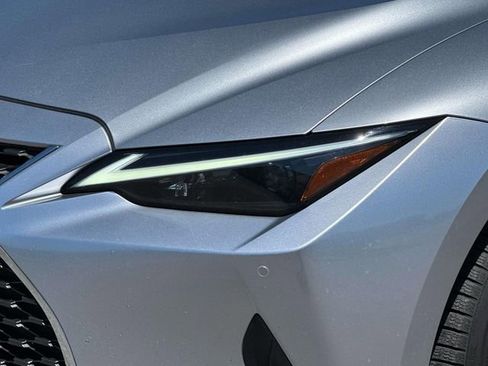 Used 2021 Lexus IS 300 AWD w/ Comfort Package image 7