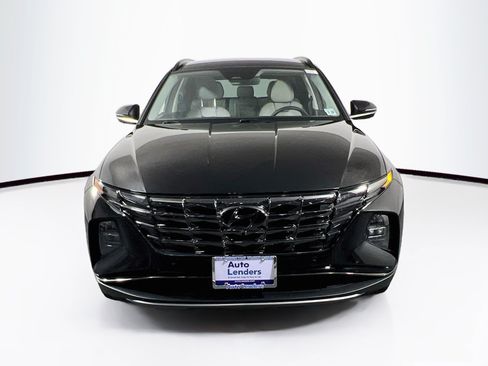 Used 2023 Hyundai Tucson Limited w/ Winter Package AWD/4WD image 2