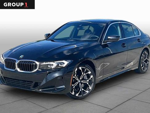 Used 2025 BMW 330i Sedan RWD image 1