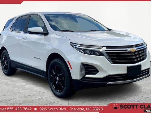 Used 2022 Chevrolet Equinox LT image 1