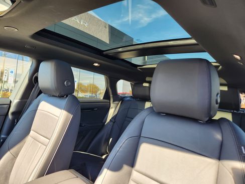 Used 2026 Land Rover Range Rover Evoque S image 12