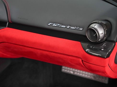 Used 2016 Ferrari F12 Berlinetta image 31