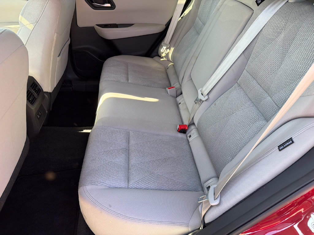 Used 2025 Nissan Rogue SV FWD image 20