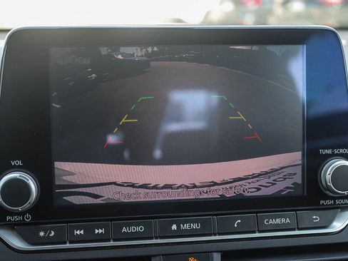 Used 2023 Nissan Altima 2.5 SR image 25