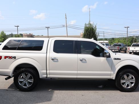 Used 2018 Ford F150 Platinum w/ Equipment Group 701A Luxury AWD/4WD image 6
