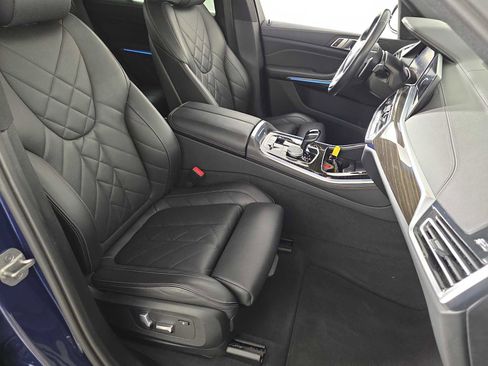 Used 2023 BMW X5 xDrive45e image 29