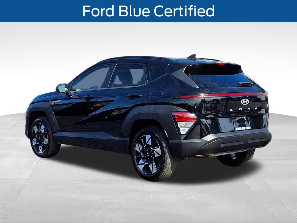 Used 2025 Hyundai Kona SEL AWD/4WD image 2