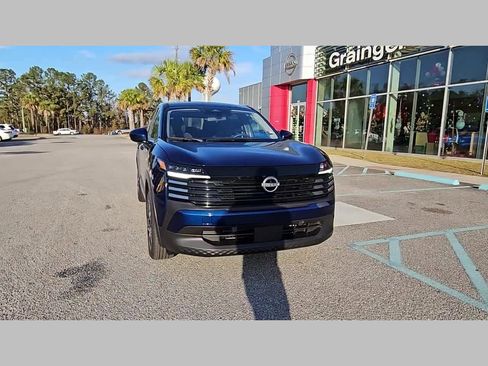 Used 2025 Nissan Kicks SV image 19