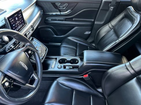 Used 2021 Lincoln Corsair AWD w/ Towing Package I image 9