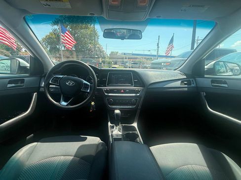Used 2019 Hyundai Sonata SE FWD image 15