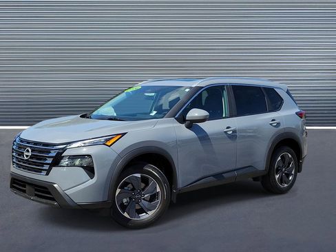 Used 2026 Nissan Rogue SV w/ SV Premium Package FWD image 1