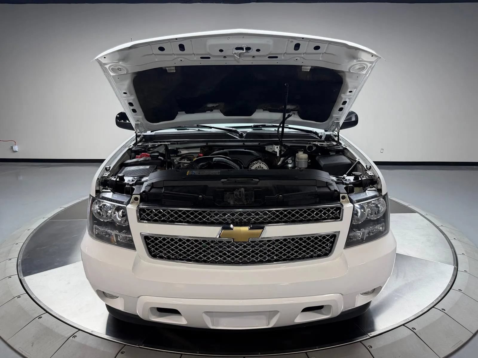 Used 2007 Chevrolet Avalanche LTZ w/ LTZ Preferred Equipment Group RWD image 12