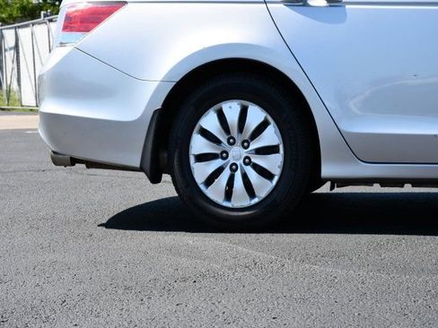 Used 2012 Honda Accord LX image 10