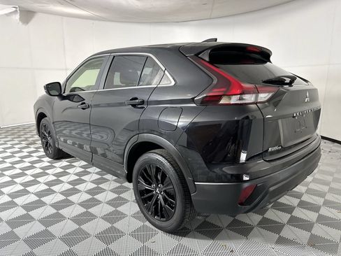 Used 2022 Mitsubishi Eclipse Cross LE AWD/4WD image 6