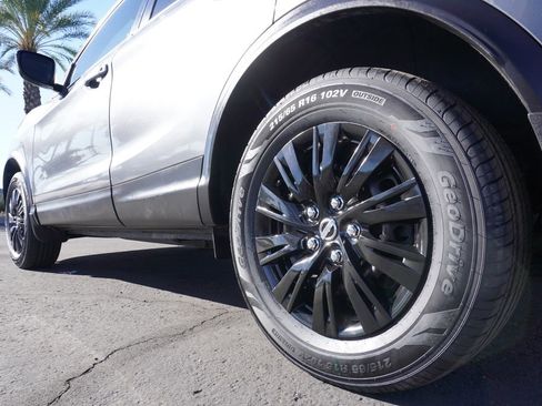 Certified 2020 Nissan Rogue Sport S image 6