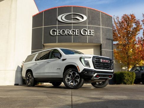 New 2026 GMC Yukon XL AT4 image 1