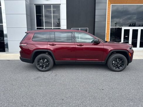 New 2026 Jeep Grand Cherokee L 4WD image 7