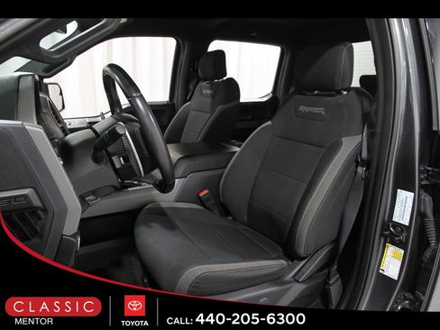 Used 2019 Ford F150 Raptor w/ Raptor Hood Graphics Package image 6