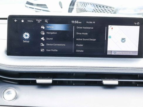 Used 2023 Genesis GV70 2.5T w/ Sport Prestige Package image 14