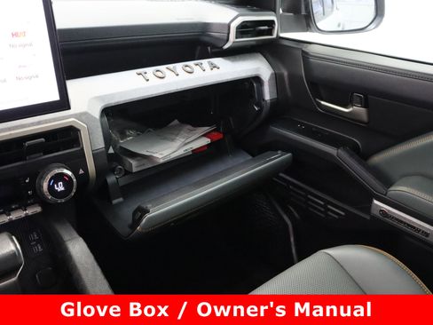 Used 2025 Toyota Tacoma 4x4 Double Cab Hybrid image 26