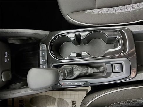 Used 2024 Chevrolet TrailBlazer LT image 16