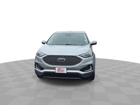Used 2024 Ford Edge SEL AWD/4WD image 3