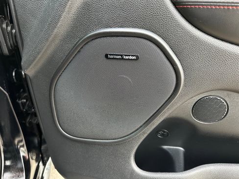 Used 2025 Dodge Durango GT image 30