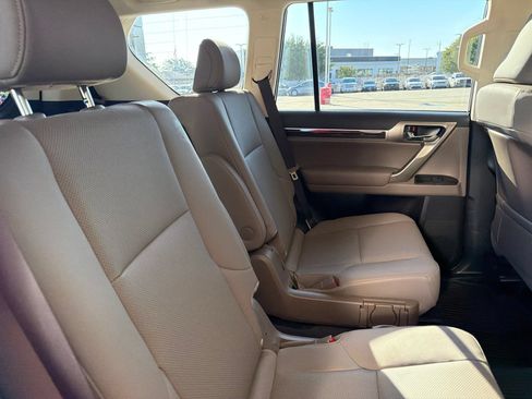 Used 2020 Lexus GX 460 Premium AWD/4WD image 24